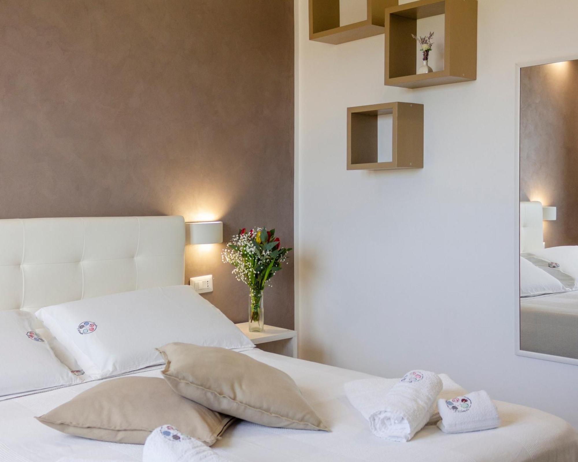 5 Elementi Bed & Breakfast Porto Empedocle Cameră foto