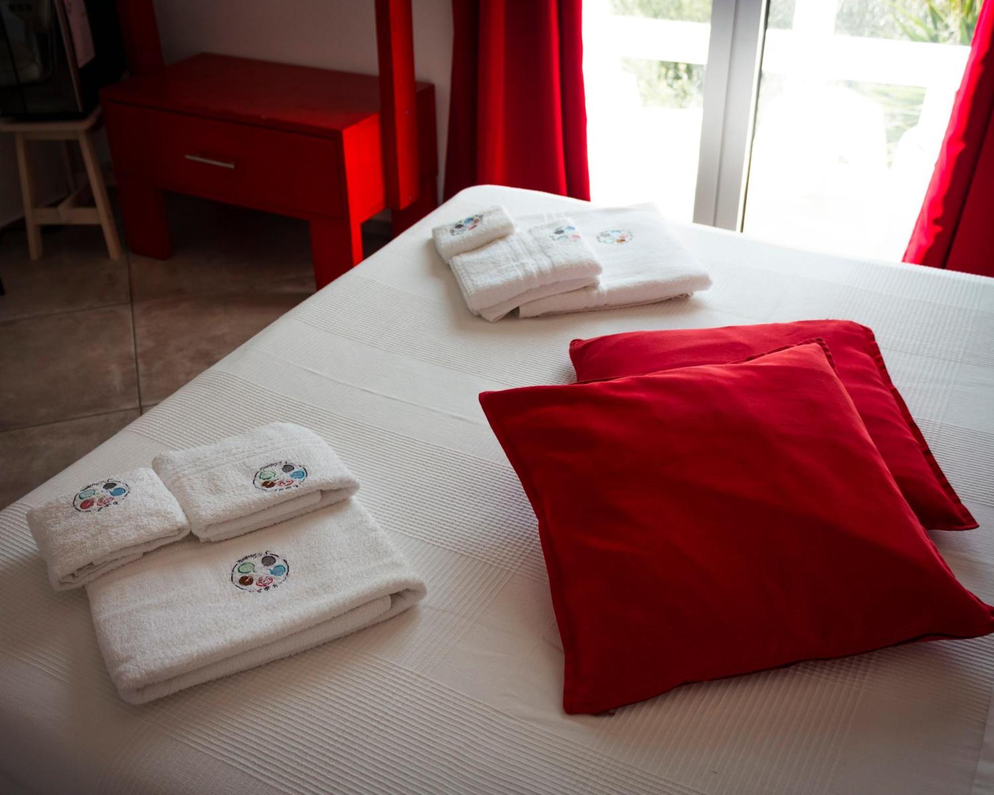 5 Elementi Bed & Breakfast Porto Empedocle Cameră foto